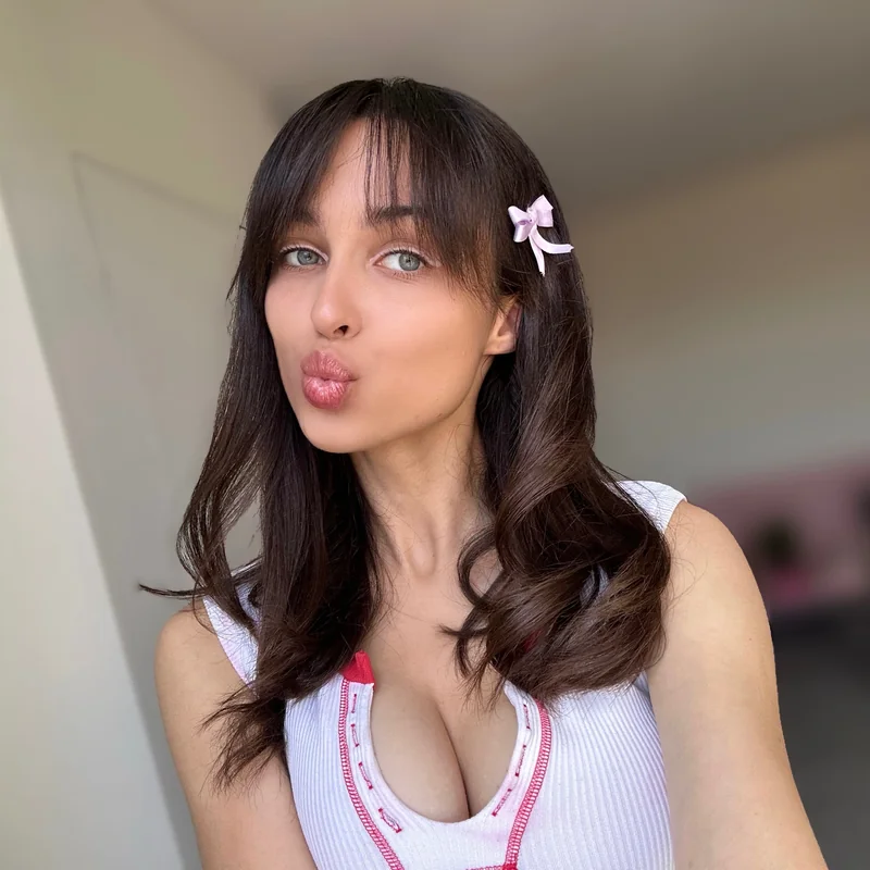 marylove19 OnlyFans full nude content creator