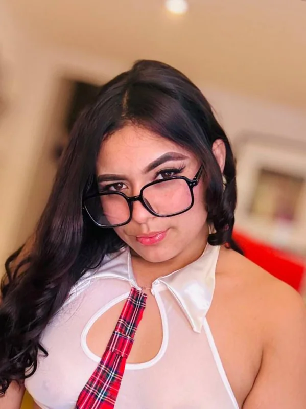 Kamila Salome OnlyFans creator with cute nudes