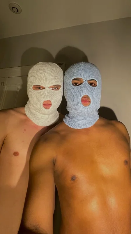 Maskedtwinks34 OnlyFans couple offering exclusive content