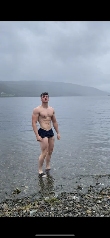 Masterharry27 OnlyFans creator and gym enthusiast.