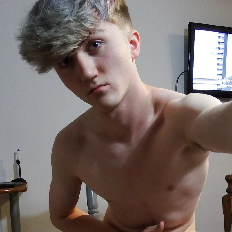 Mattyx OnlyFans creator with engaging content