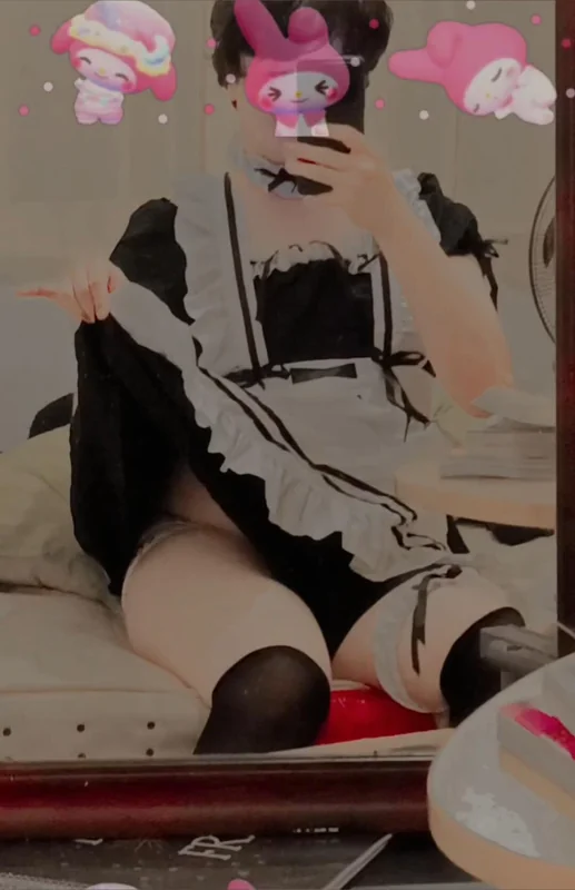 Megumin23🎀 OnlyFans playful femboy