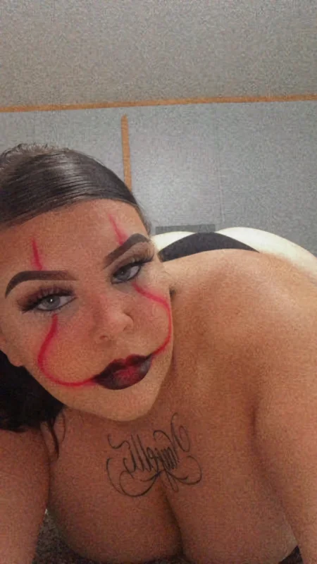 Desiré rosé OnlyFans creator with tattoos
