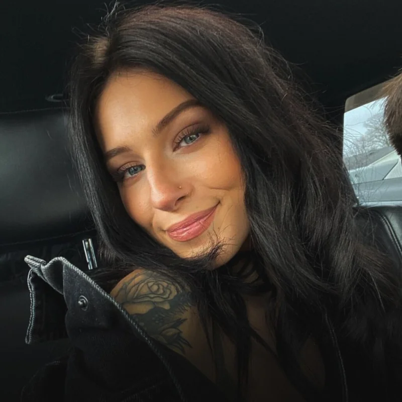 rhy’s VIP OnlyFans creator with enticing content