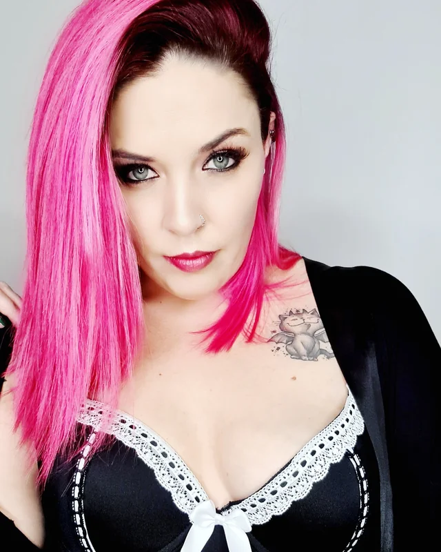 Missivoryquinn OnlyFans Scottish mother