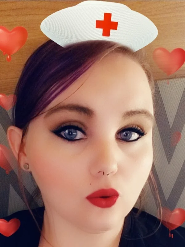 Missbedroomeyes OnlyFans creator with engaging content