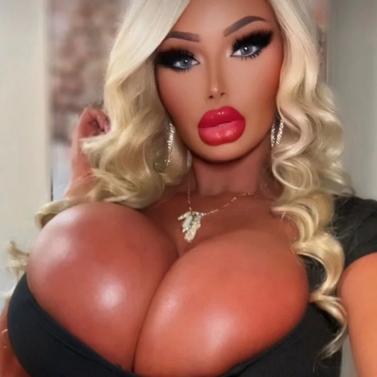 Misshaleylayne OnlyFans VIP creator with custom videos