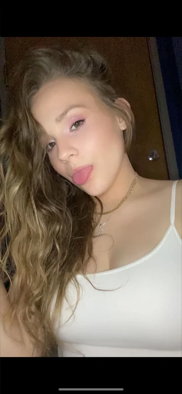 Miss Kakez OnlyFans creator with big ass