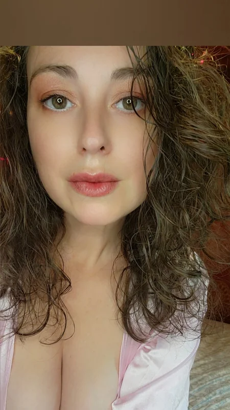 MissMelonee OnlyFans gamer girl