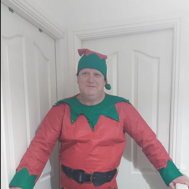 Mlarsen1977 OnlyFans male content creator