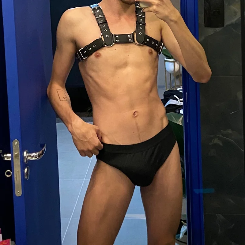 RYAN XXL OnlyFans creator living in London