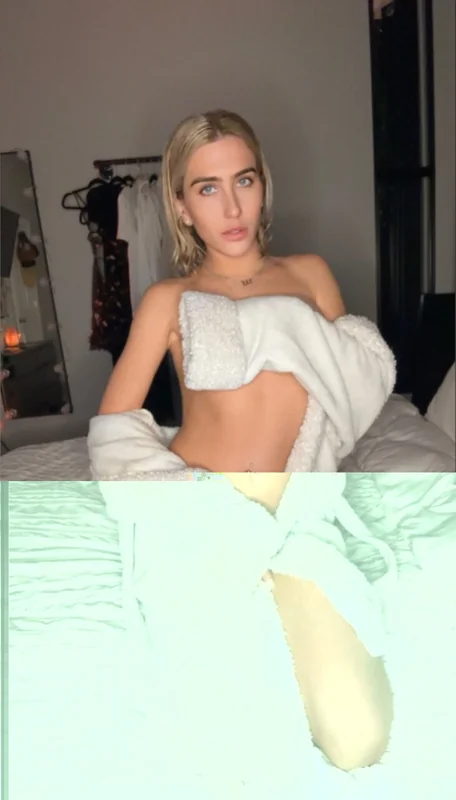 MOLL on OnlyFans with exclusive content