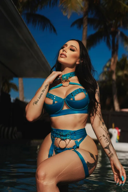 MONEYBIRDETTE FREE OnlyFans nurse roleplay creator