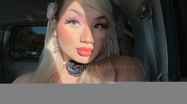 Moonlighttdea OnlyFans Blonde Creator