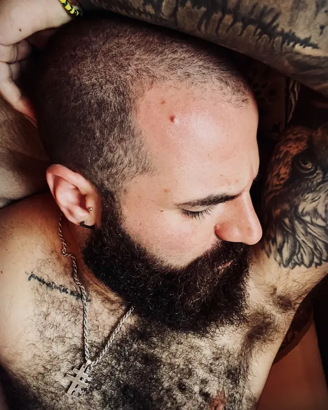 Morbotf OnlyFans creator from Spain with exclusive content.
