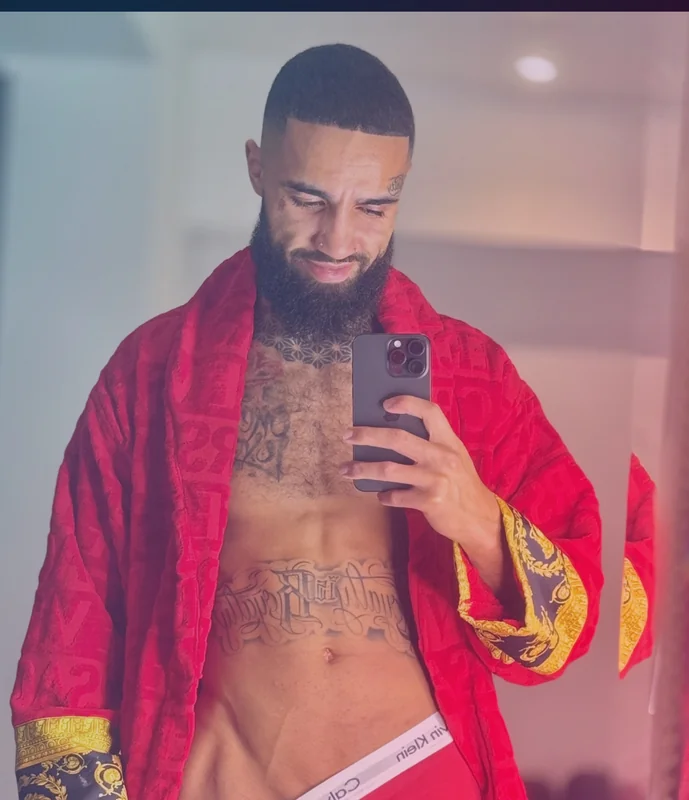 Mrunrulyx OnlyFans UK guy with exclusive content