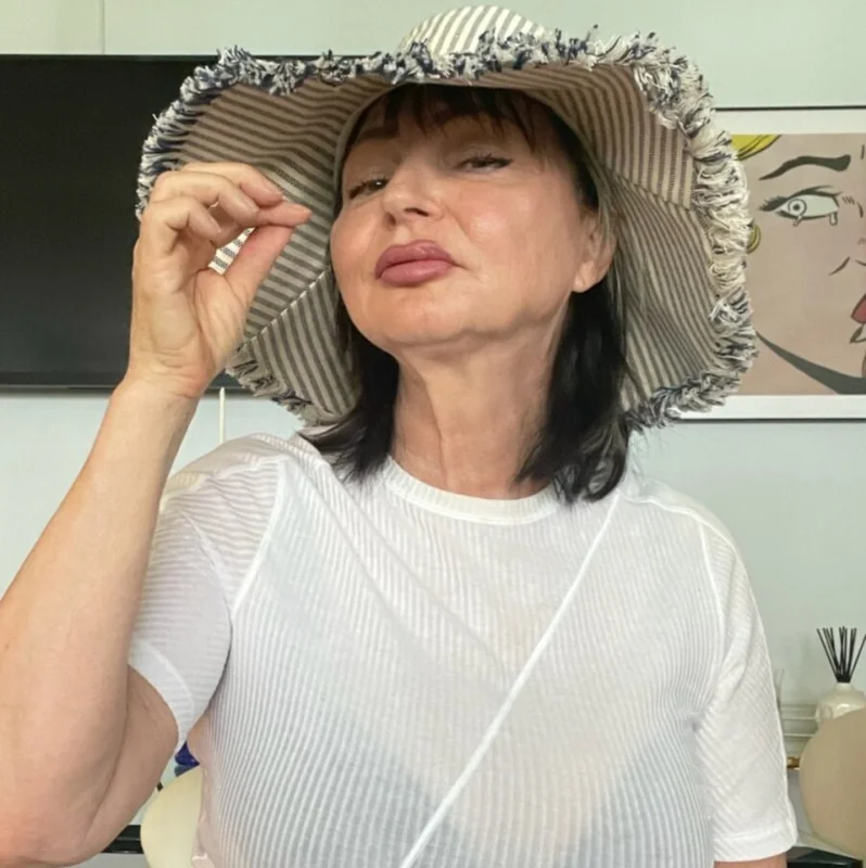 Mrs. Melody OnlyFans creator with engaging content