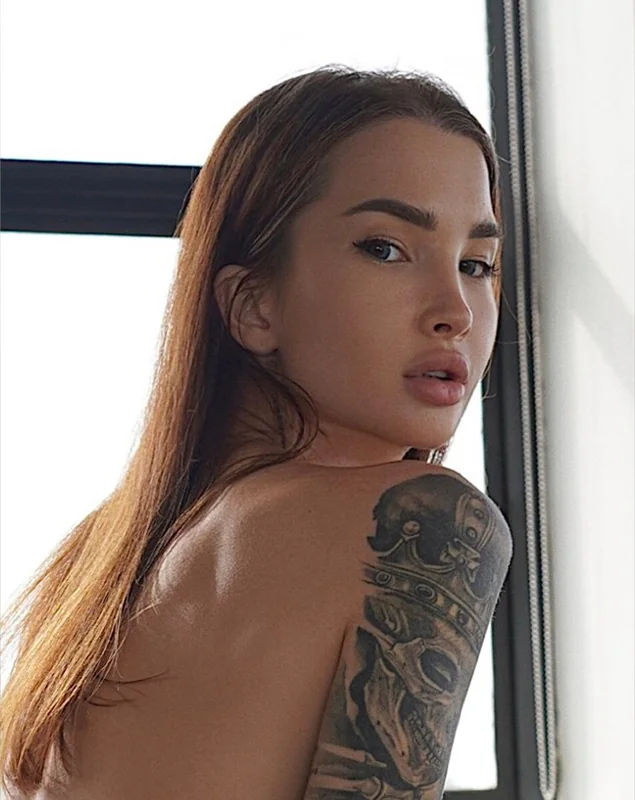 Karina OnlyFans creator with big boobs