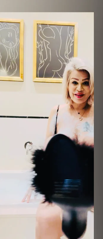 la Chula Myra OnlyFans creator with engaging content