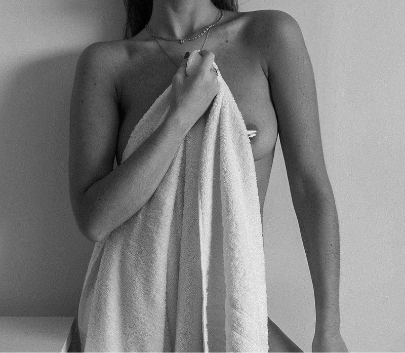 Mysteriousalma OnlyFans creator with exclusive content