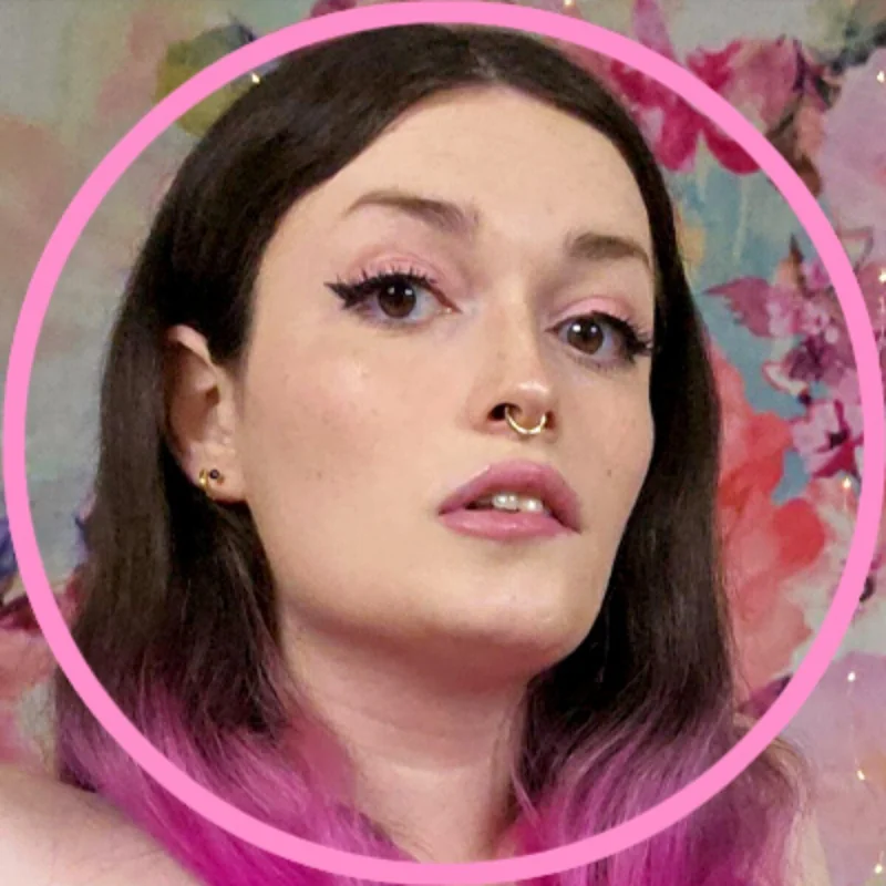 Natalie Stone OnlyFans creator with exclusive content