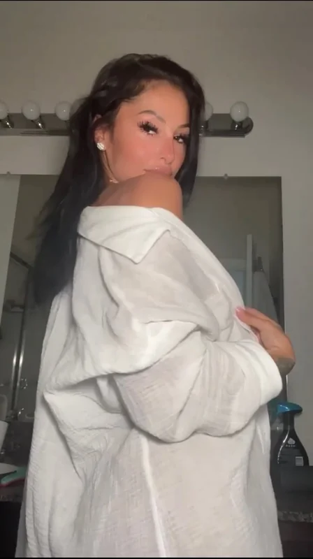Natalii3 OnlyFans nightlife personality