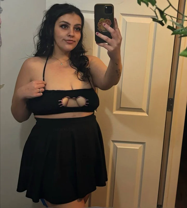 Natasha Free Shows Daily! OnlyFans VIP experience