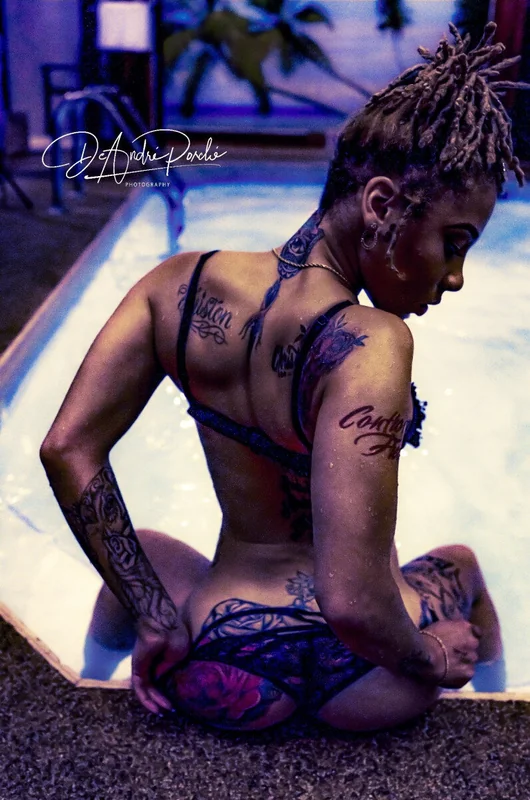 NATURAL219 OnlyFans profile showcasing unique content