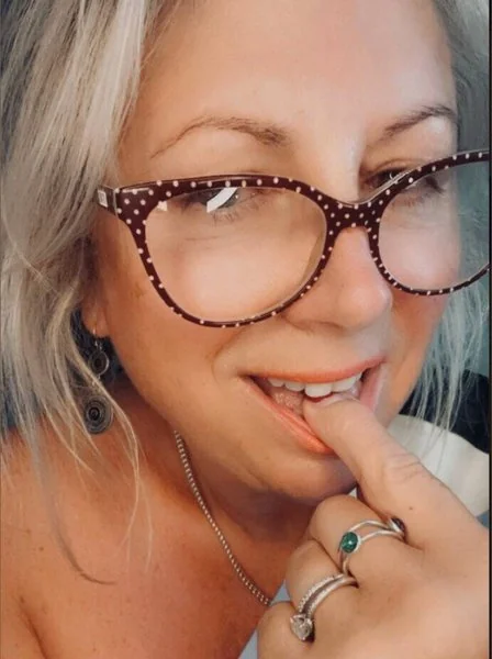 naturistpoppy OnlyFans British GILF