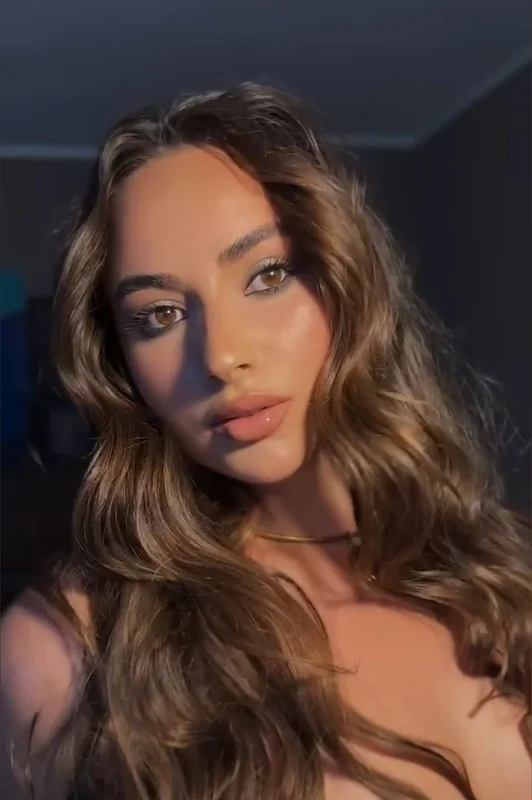 NaughtyCola OnlyFans alt girl creator