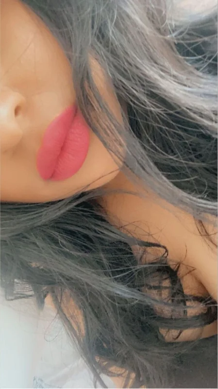 Naughtynailaa OnlyFans British Pakistani creator