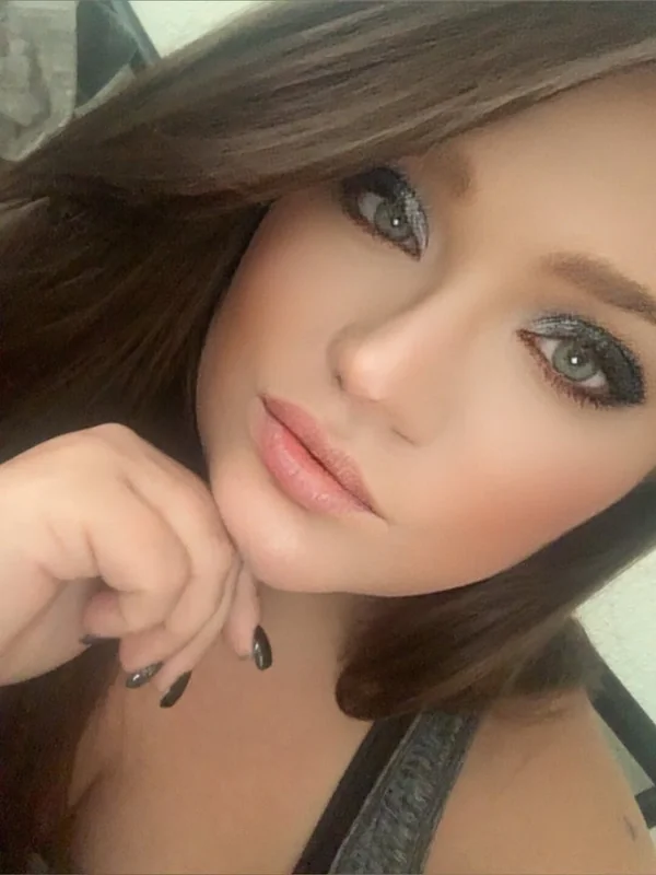 Naughtyredneckbarbie OnlyFans content creator