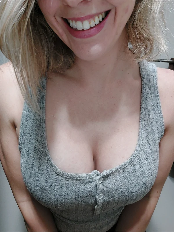 Nikki_Day OnlyFans creator with big assets