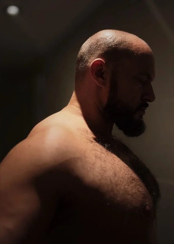 NKD Fitness OnlyFans profile with gym-trained muscles.