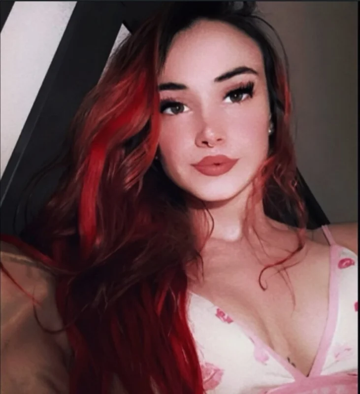 noumies OnlyFans naughty girl