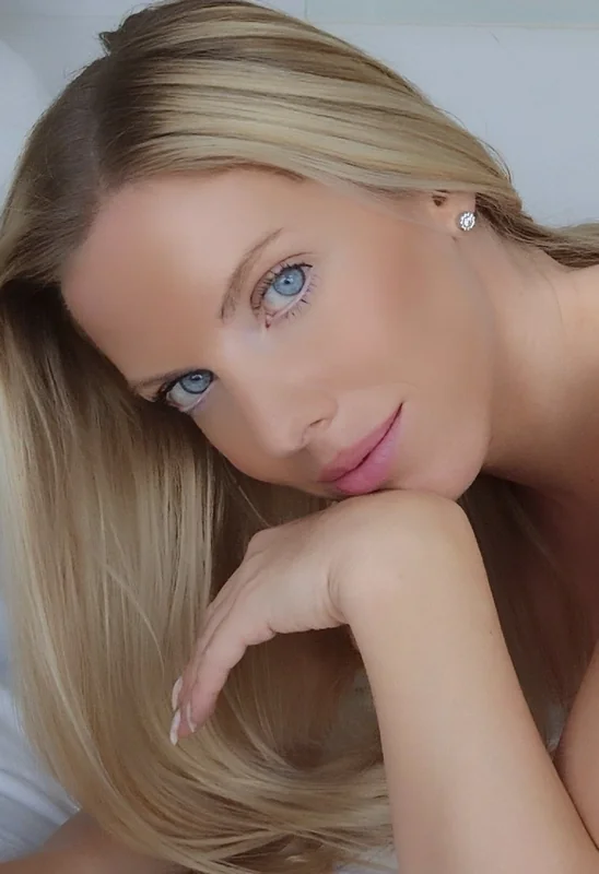 Novaforyou1 OnlyFans profile picture - Soft tease creator