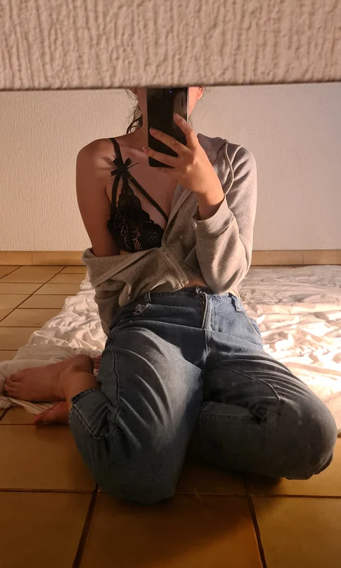 Nudataly OnlyFans Petite Creator