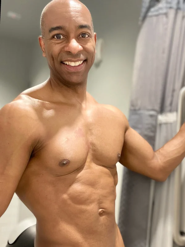 NudeGuyYoga OnlyFans yoga content