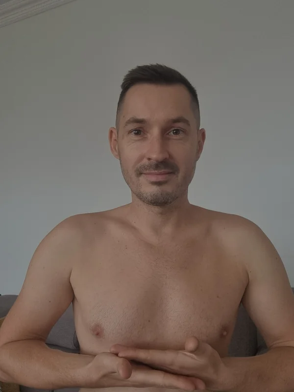 NudeMassageuk OnlyFans creator with unique massage content.