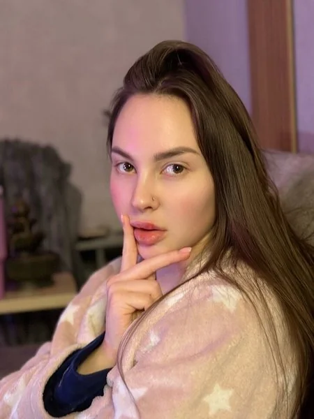 nutty_s OnlyFans creator with a curvy and shy personality