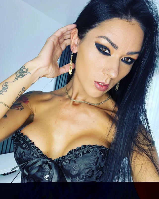 Oanareels OnlyFans profile with exclusive content