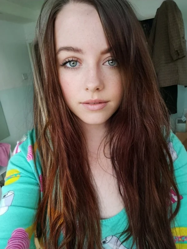 Kitty OnlyFans creator with playful personality