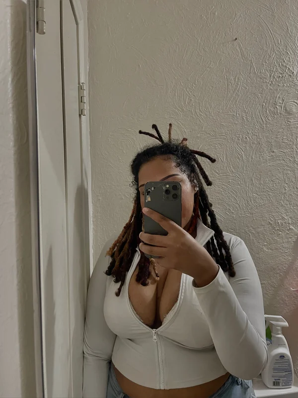 malani OnlyFans content creator with engaging videos