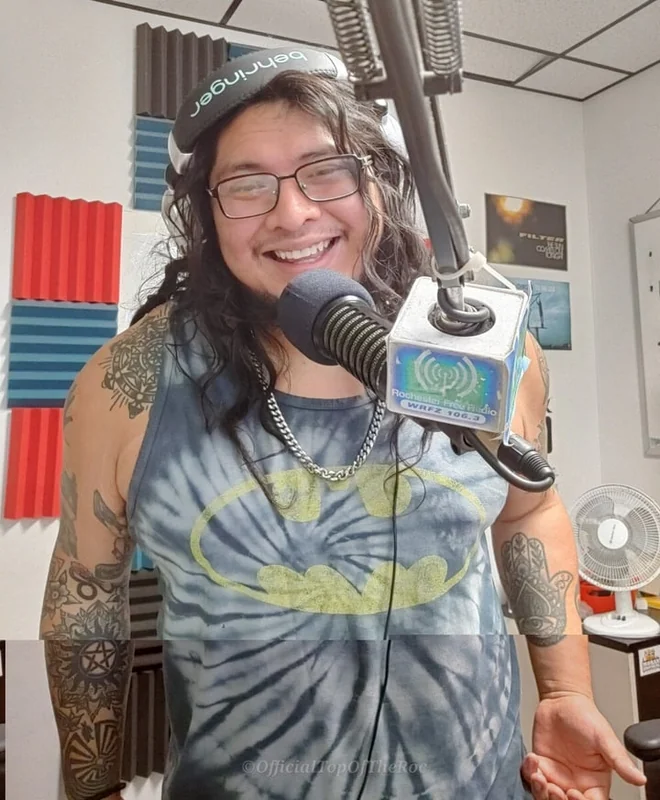 Officialdjmikeytaco OnlyFans tattooed photographer
