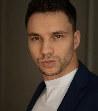 Oliver Trunk OnlyFans porn actor
