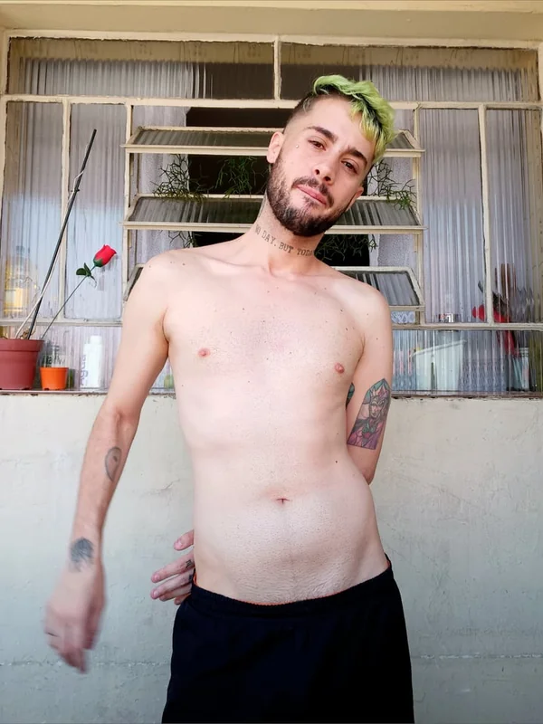 Omeninoveneno OnlyFans unique intimate creator
