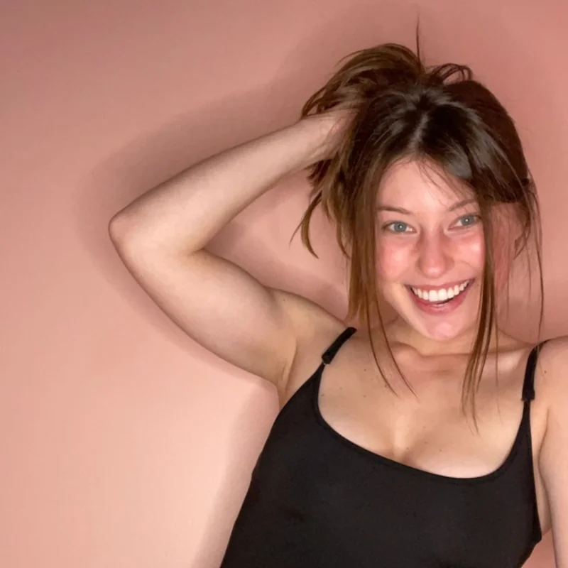 Onegirlnextdoor OnlyFans profile picture - Michigan creator