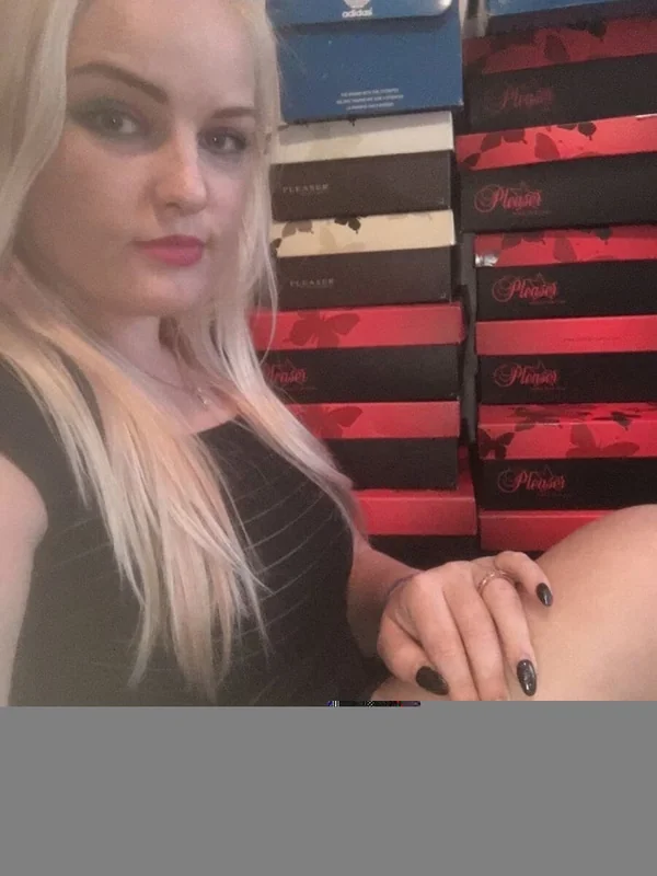Onlyfeetandheels OnlyFans foot and heel model