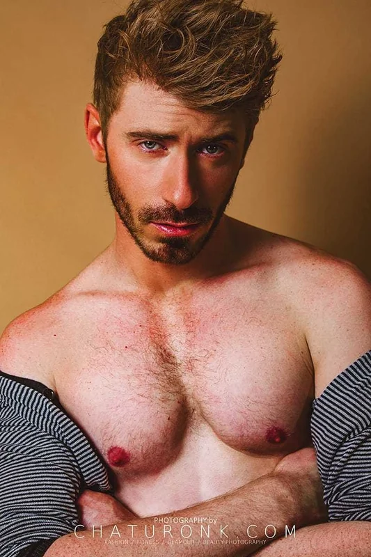 Onlykezfanz OnlyFans male model
