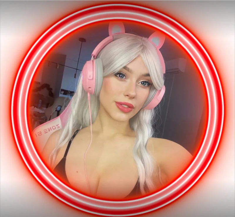 Ovelymilaofficial on OnlyFans with stunning aesthetics
